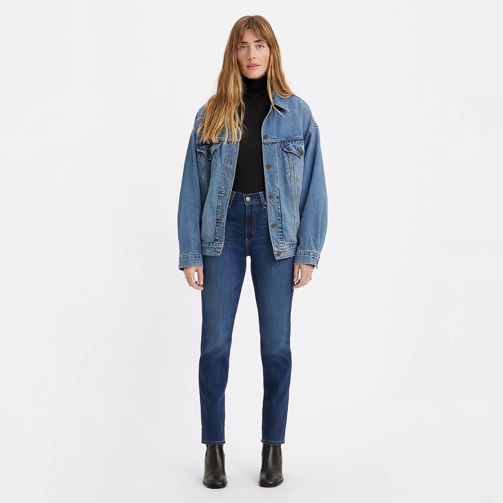 Levi’s 724 High Rise Straight Jeans